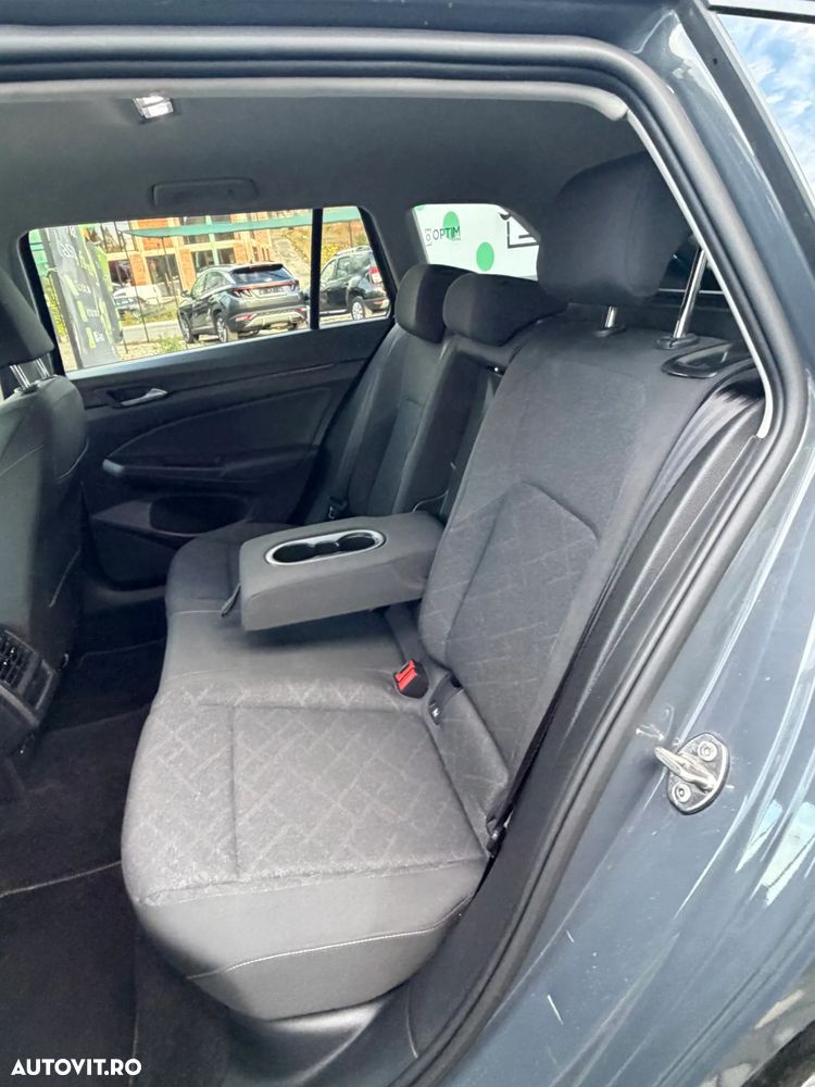 Volkswagen Golf 2.0 TDI SCR DSG Life - 22