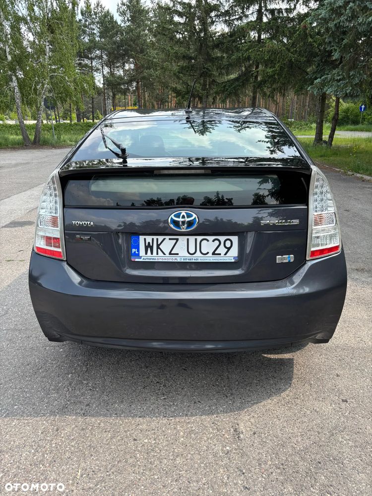 Toyota Prius 1.8 Hybrid Premium - 10