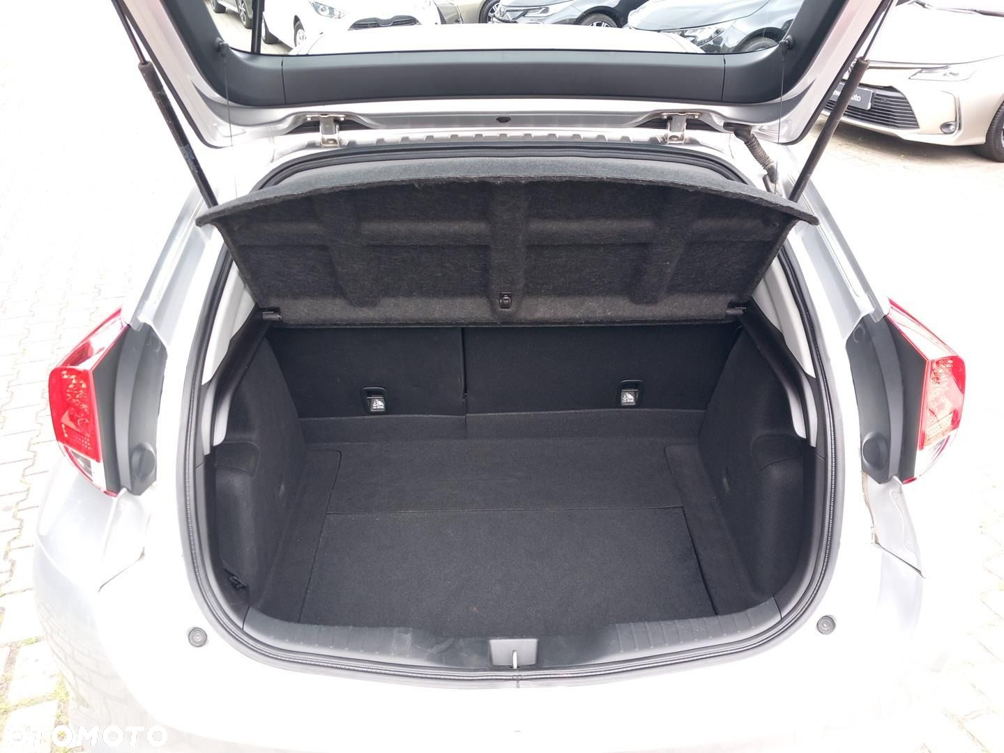 Honda Civic 1.4 Comfort - 9