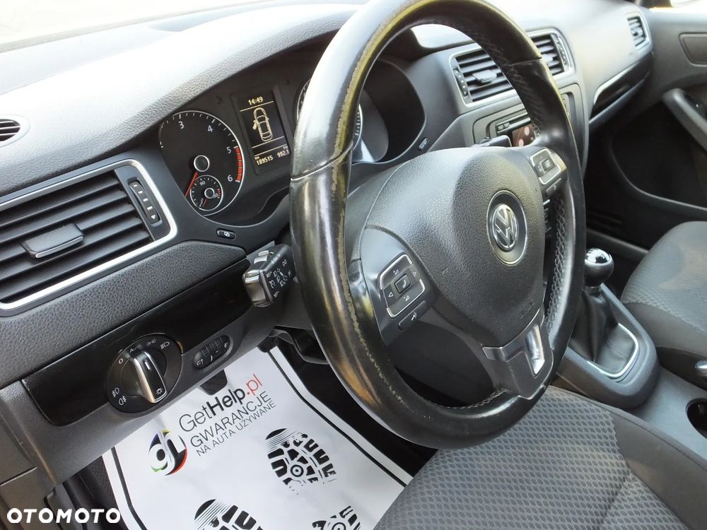Volkswagen Jetta 1.6 TDI DPF Comfortline - 25