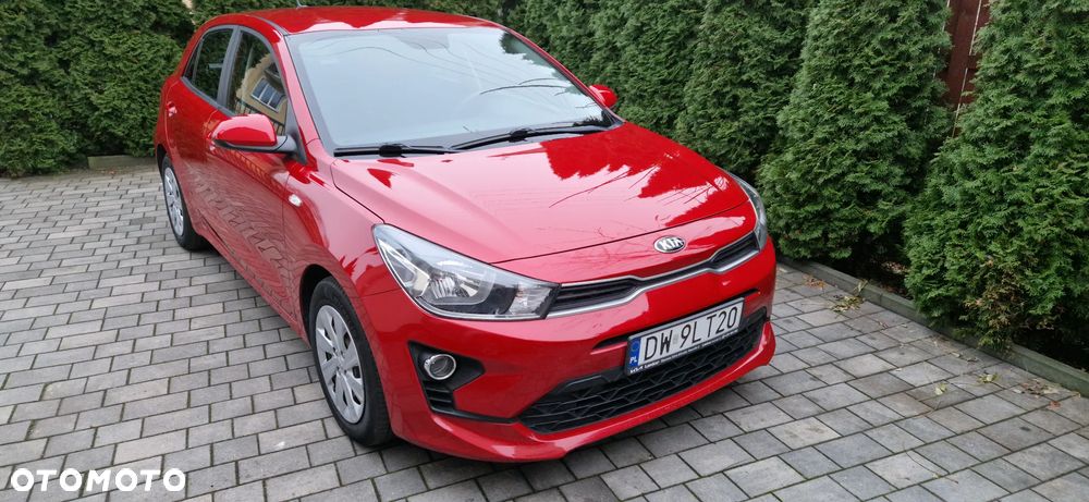 Kia Rio 1.2 M - 11