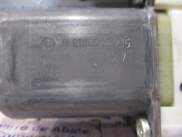 Motor Elevador Vidro 0130822215  7M5T14B533AC FORD FOCUS 2 SW FASE 2 2010 1.6TDCI 90CV 5P PRETO FE - 4