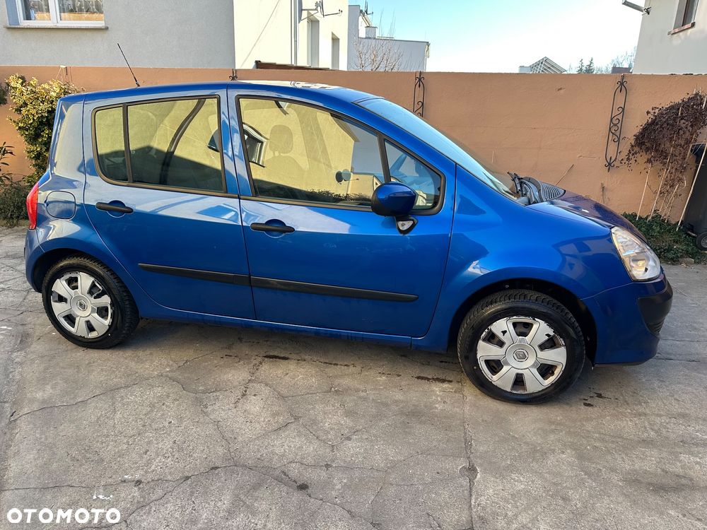 Renault Modus 1.2 16V Dynamique - 9