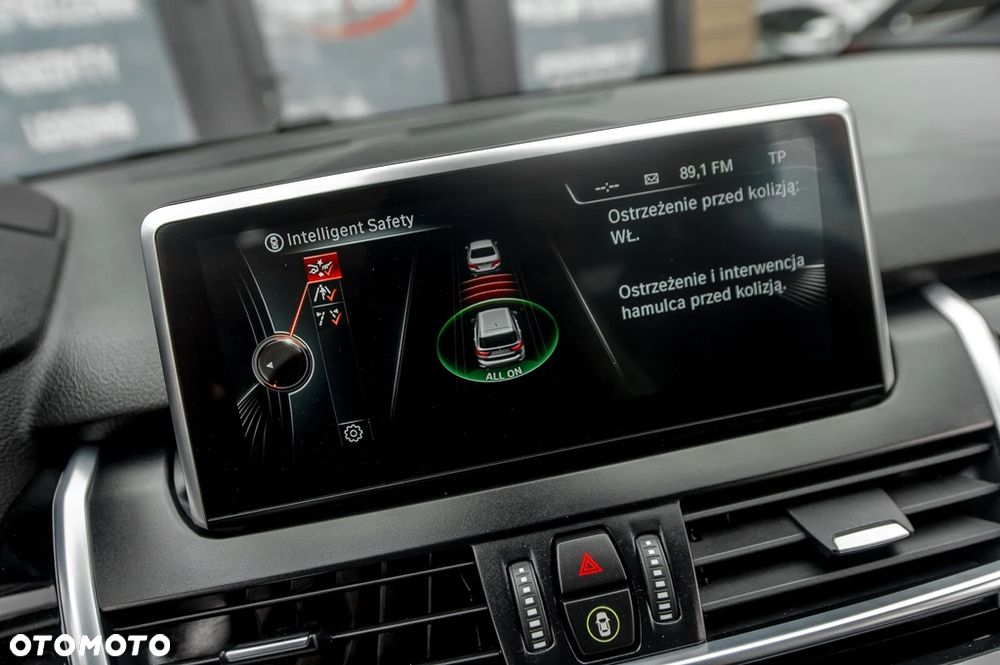 BMW Seria 2 220d xDrive Sport-Aut M Sport - 36