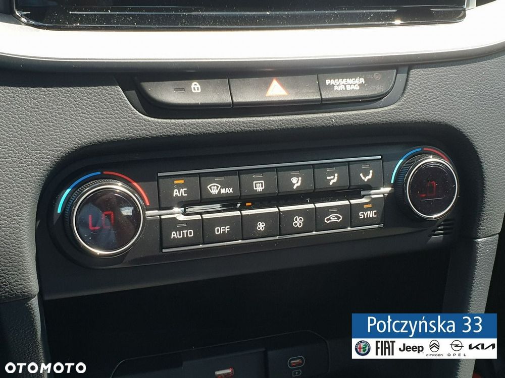 Kia Ceed - 23