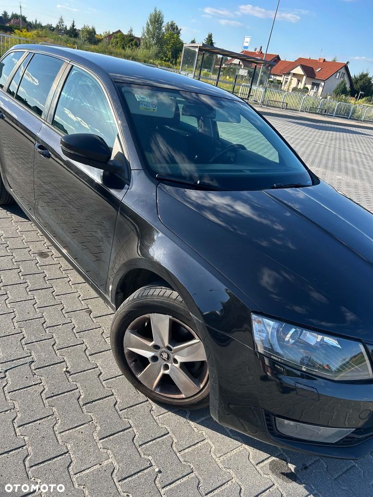 Skoda Octavia 2.0 TDI Ambition DSG - 13