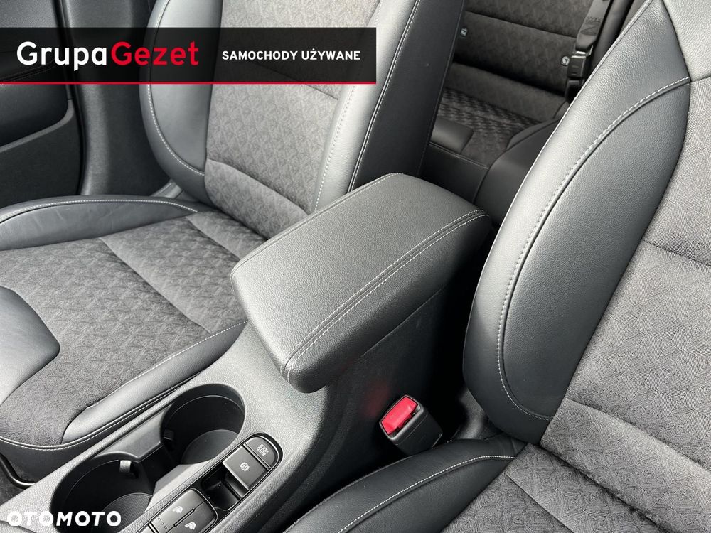 Kia Niro 1.6 GDI Hybrid L - 30