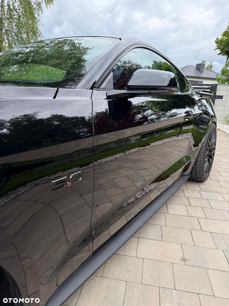 Ford Mustang 5.0 V8 Black Edition - 18