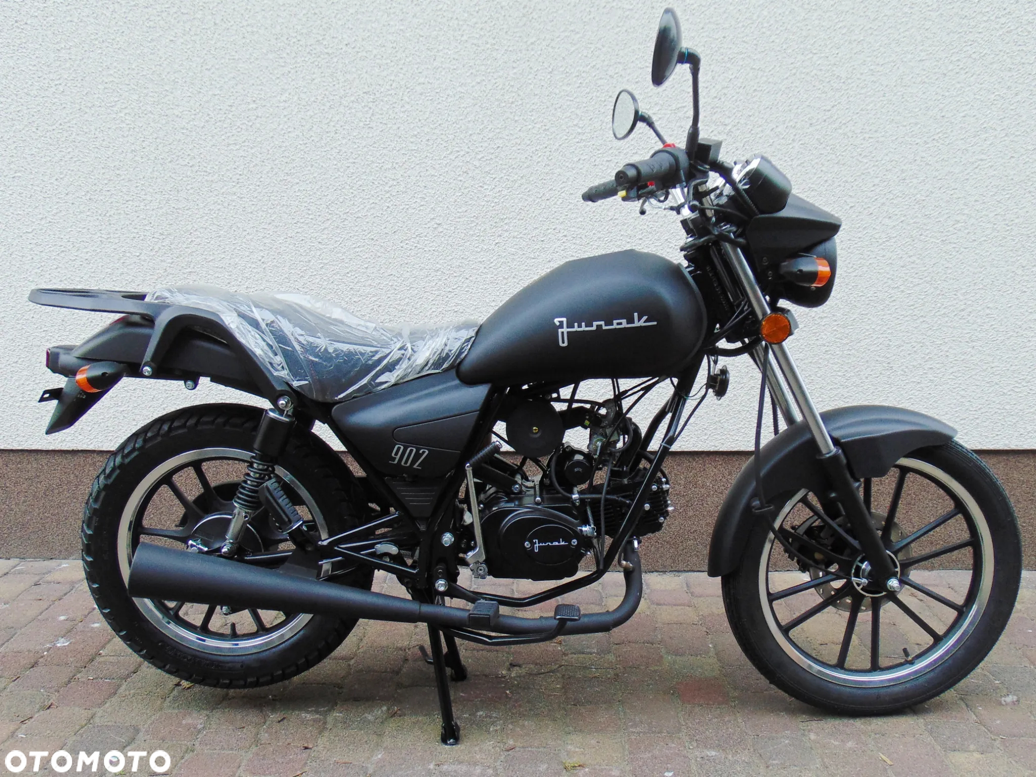 Junak 902 - 2
