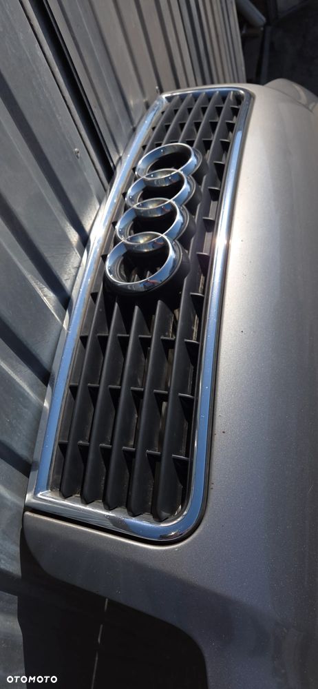 Maska grill Audi A4 B6 LY7Q kpl - 7