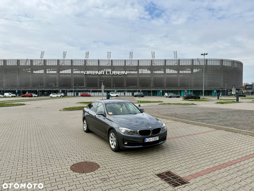 BMW 3GT 318d - 8