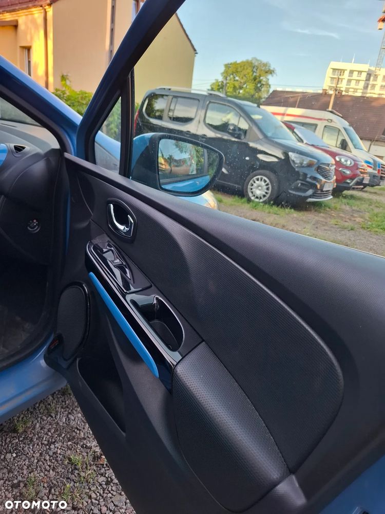 Renault Clio 1.2 16V Intens - 5