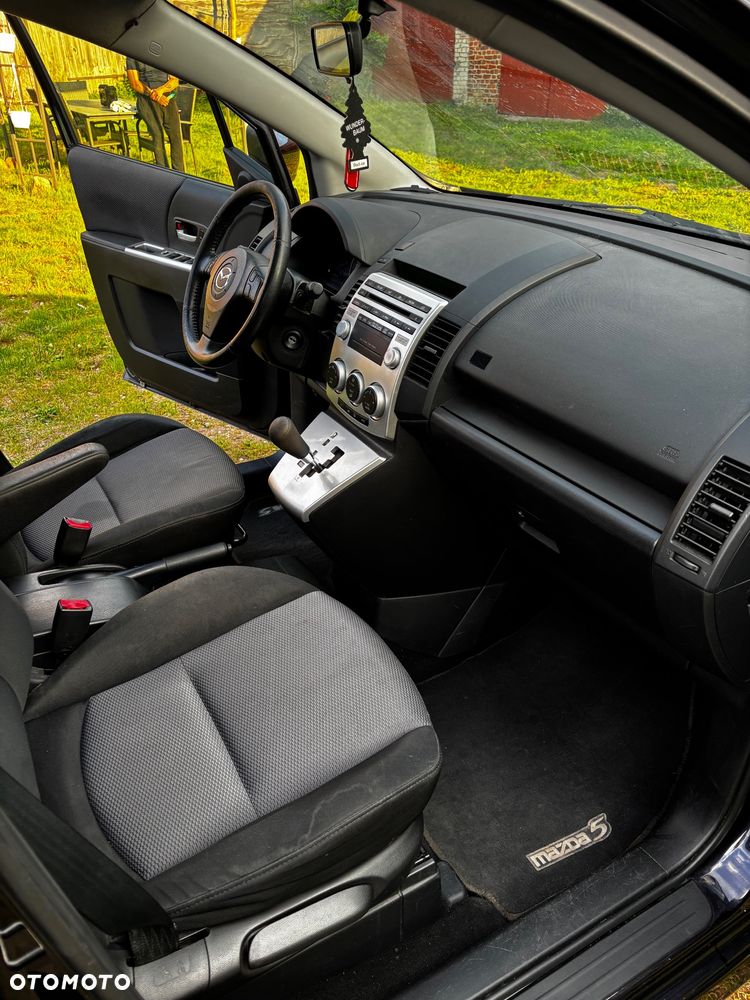 Mazda 5 - 21