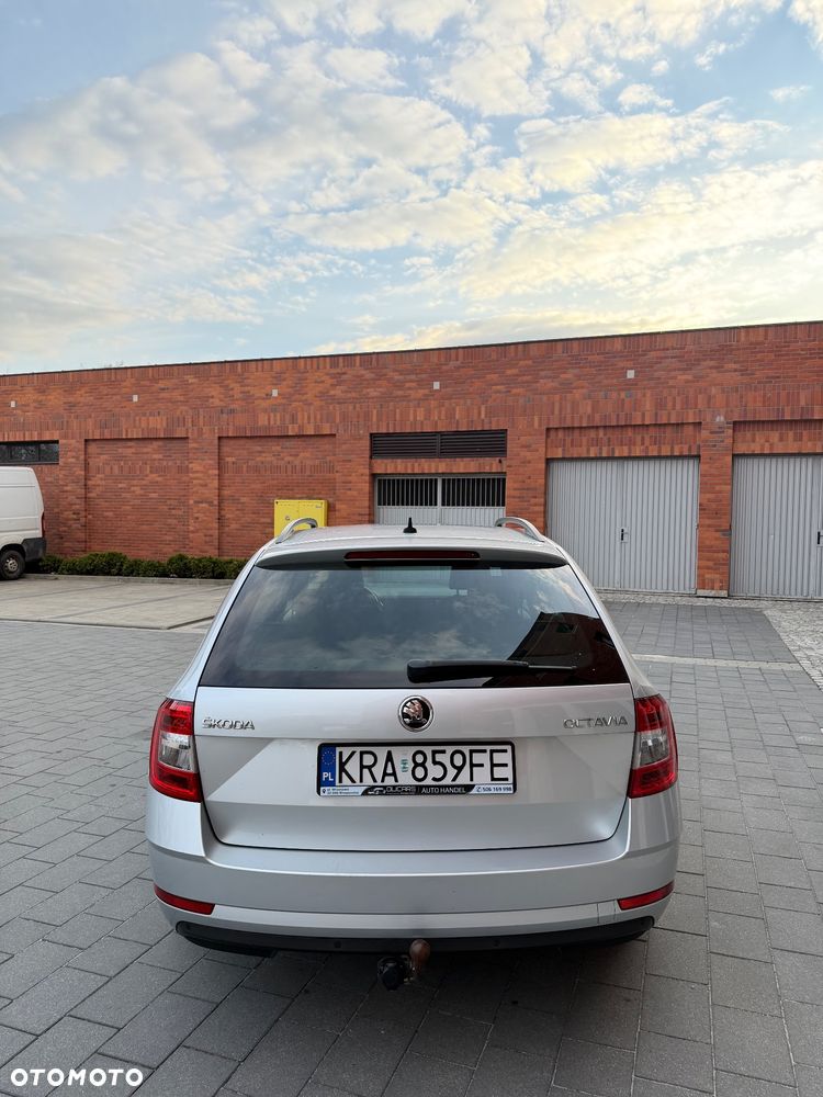 Skoda Octavia 1.5 TSI ACT Style DSG - 19