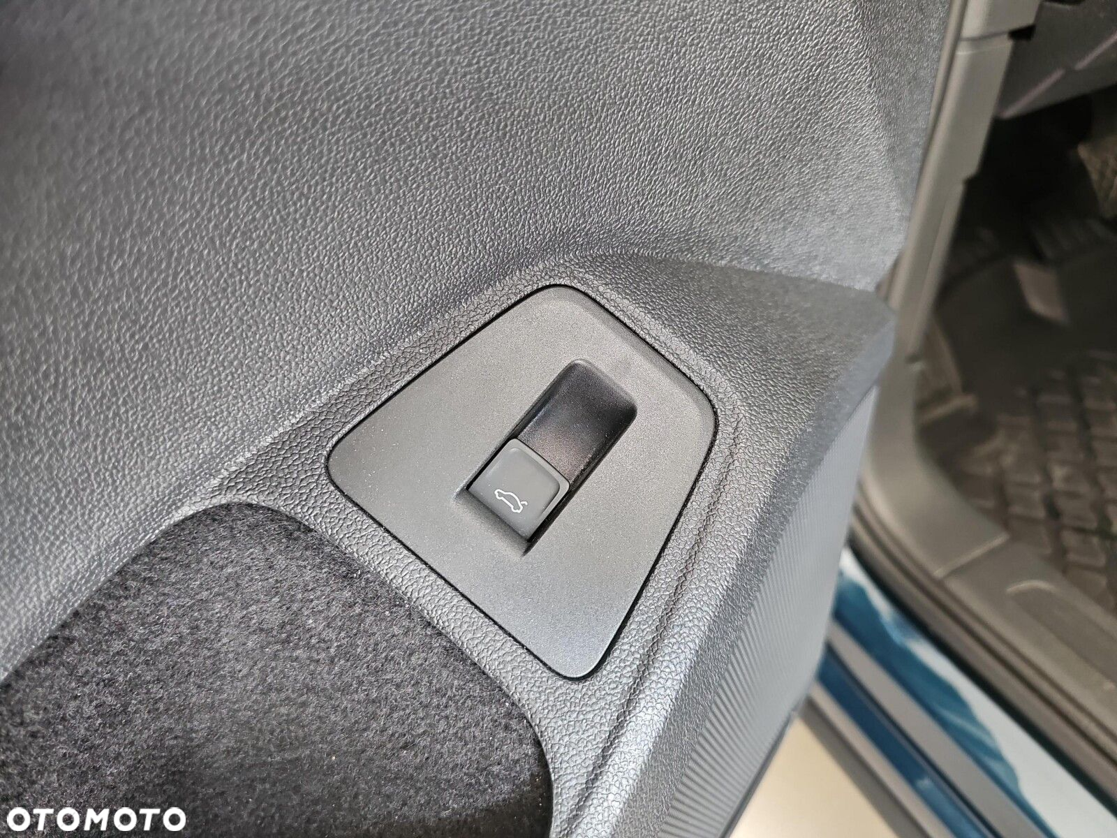 Volkswagen Tiguan - 20