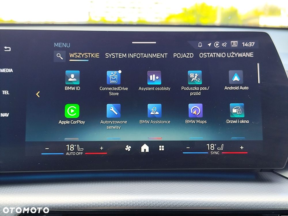BMW iX2 xDrive30 66.5kWh M Sport - 24