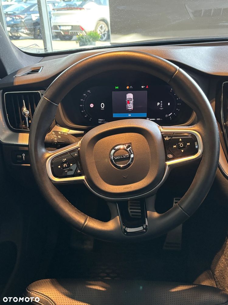 Volvo XC 60 B4 D AWD R-Design - 15