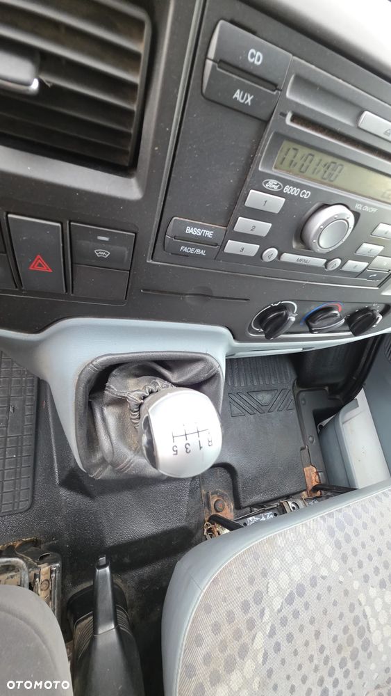 Ford Transit - 22