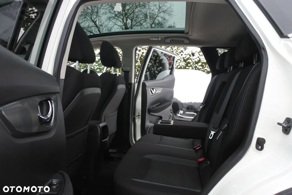 Nissan Qashqai 1.2 DIG-T Xtronic TEKNA - 9