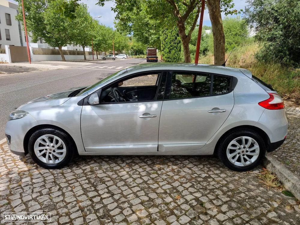 Renault Mégane 1.5 dCi Confort - 3