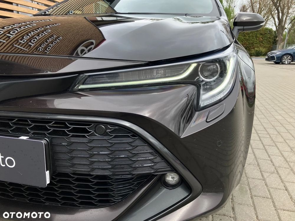 Toyota Corolla 1.8 Hybrid Comfort - 16