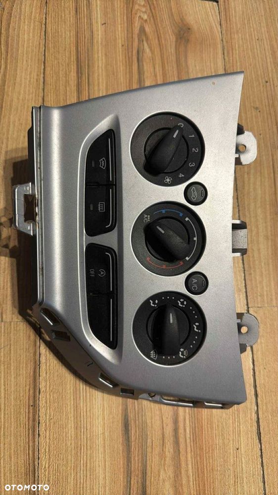 panel klimatyzacji ford focus mk3 - 1
