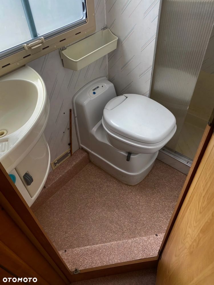 Ford Transit BAVARIA T685 - 17