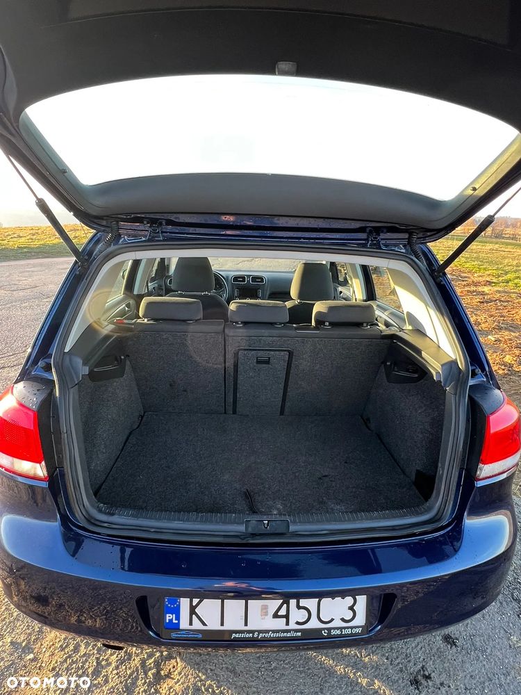 Volkswagen Golf 1.6 TDI BlueMotion Technology Comfortline - 8