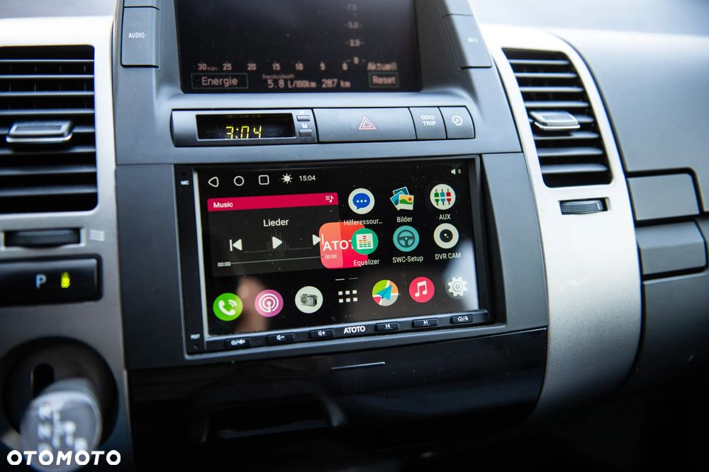 Toyota Prius 1.5 VVT-i Prestige - 32