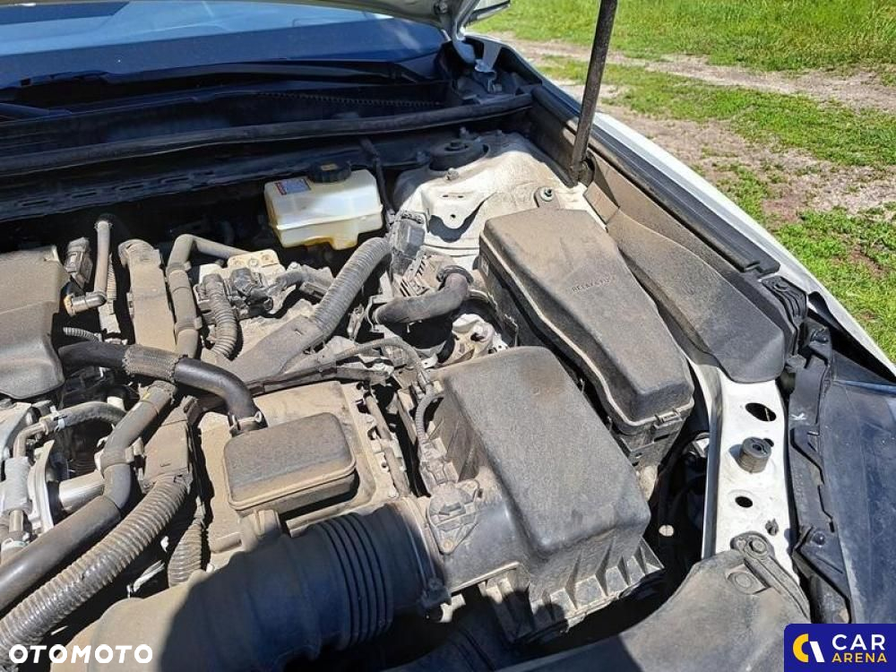 Toyota Camry - 22