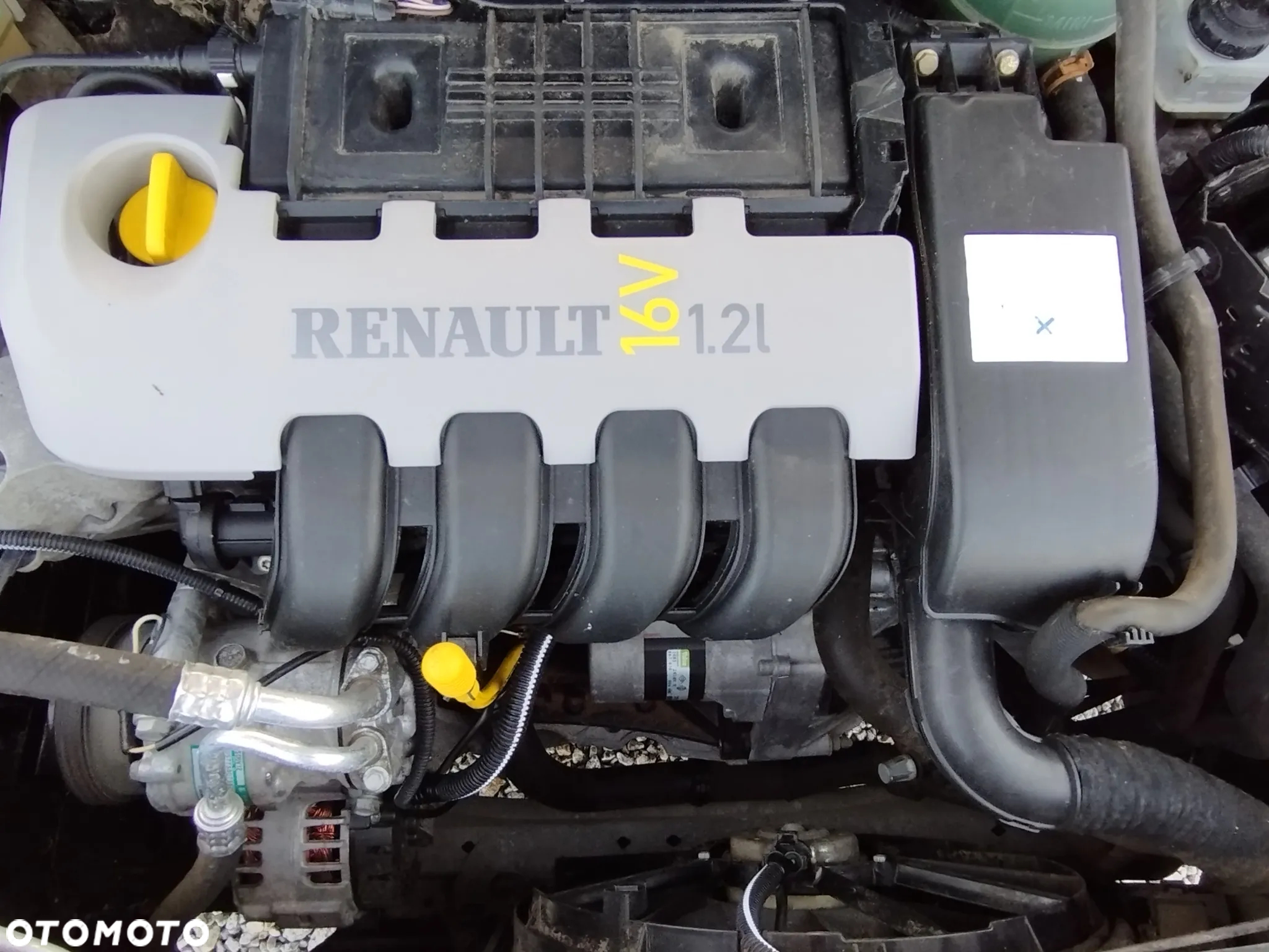 Renault Clio 1.2 16V 75 Collection - 17