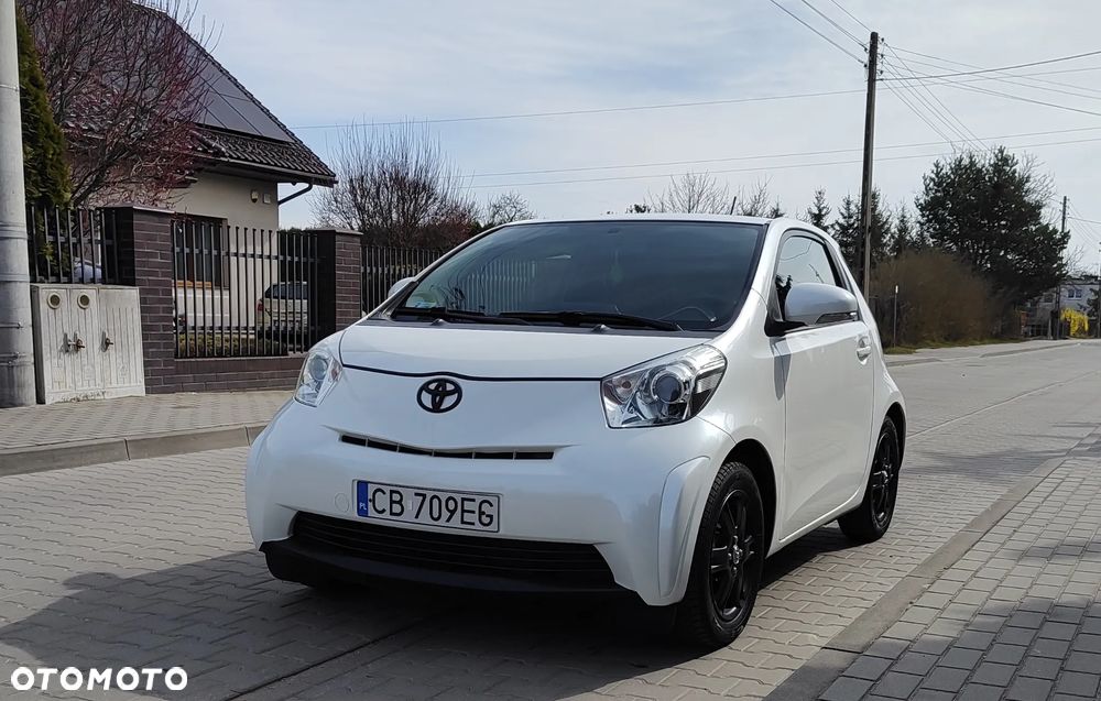 Toyota iQ 1.0 Luna - 1
