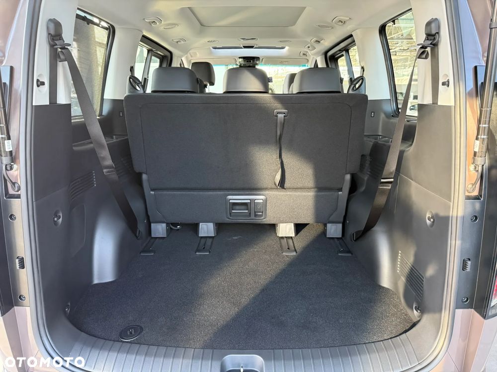 Hyundai Staria - 14