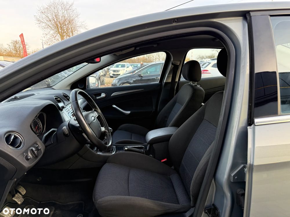 Ford Mondeo 2.0 Viva Titanium - 21