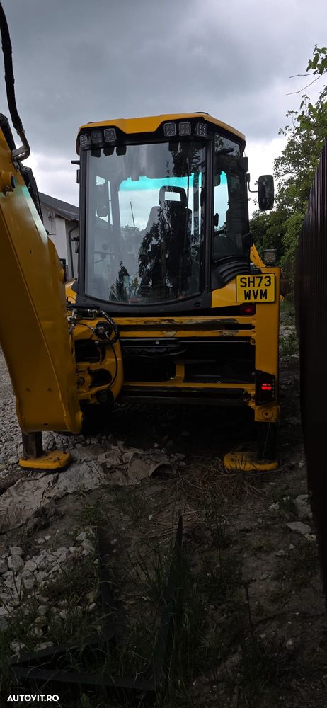 JCB 3CX PLUS - 7