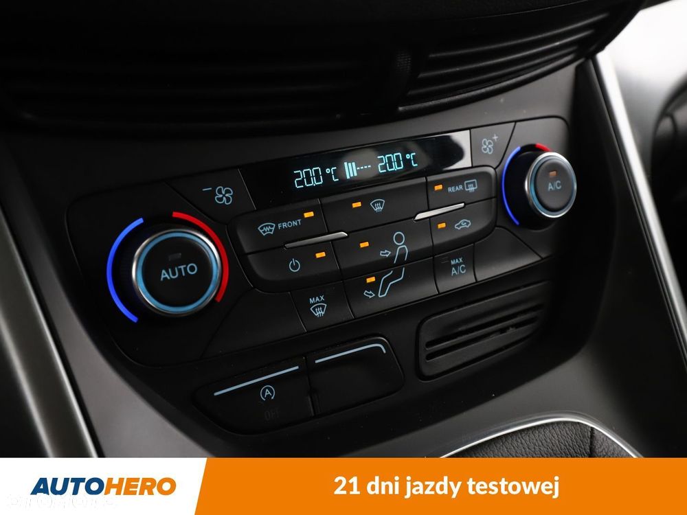 Ford Kuga - 25