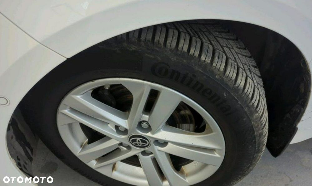 Toyota Corolla 1.8 Hybrid GPF Comfort - 19