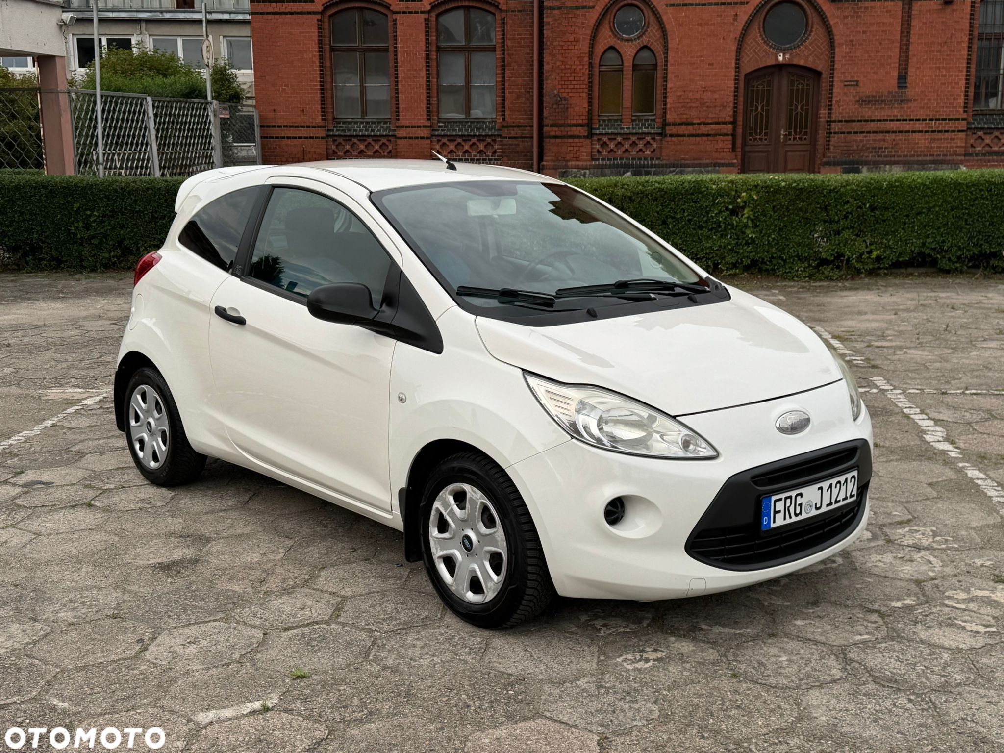 Ford KA 1.2 Ambiente - 1