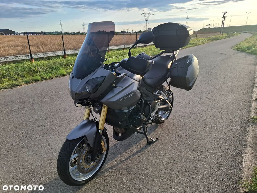 Triumph Tiger - 3