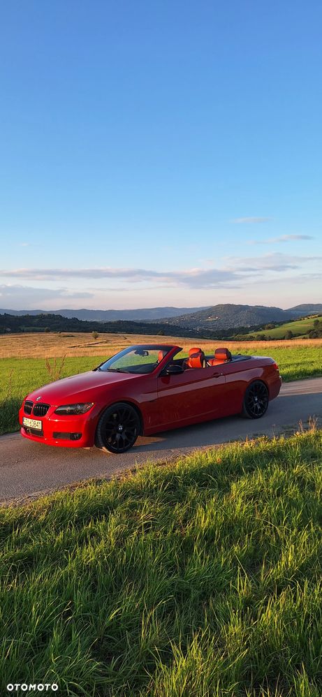 BMW Seria 3 335i Cabrio - 1