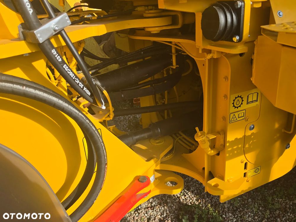 Volvo L90H - 8
