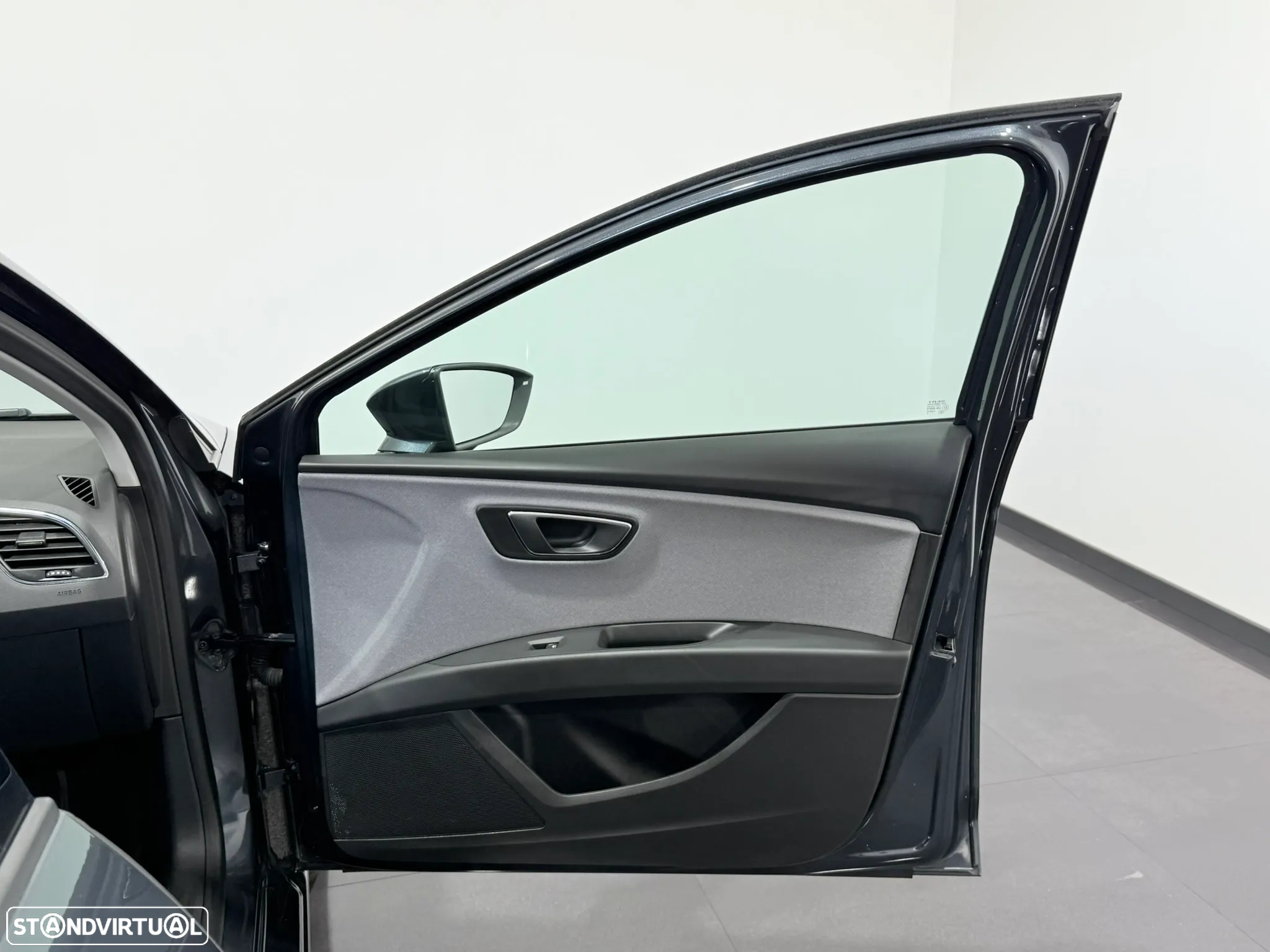 SEAT Leon ST 1.6 TDI Style S/S - 17