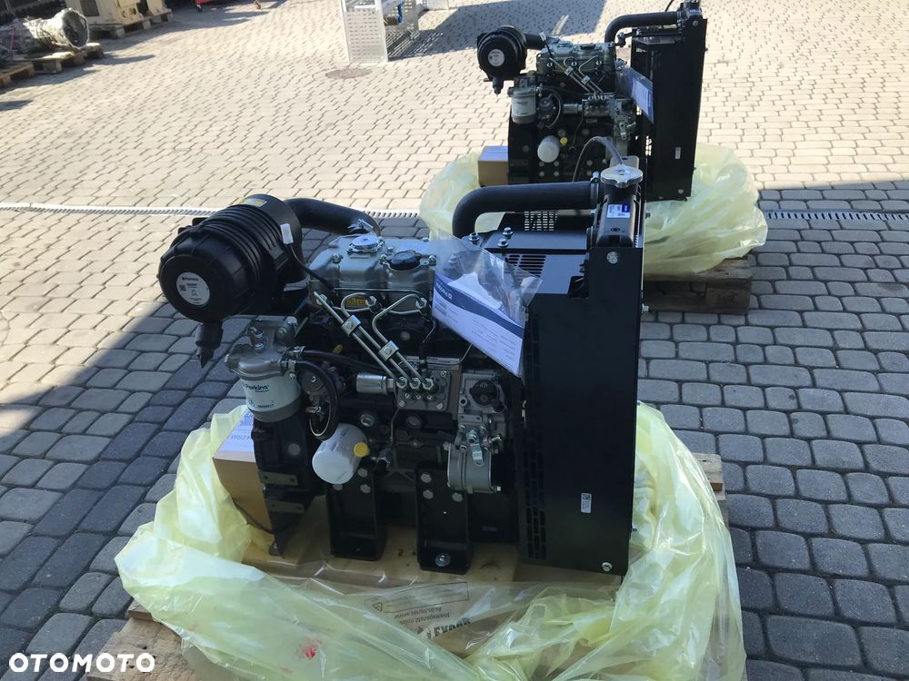 SILNIK Perkins 403D-11 403D 11 16000netto - 8