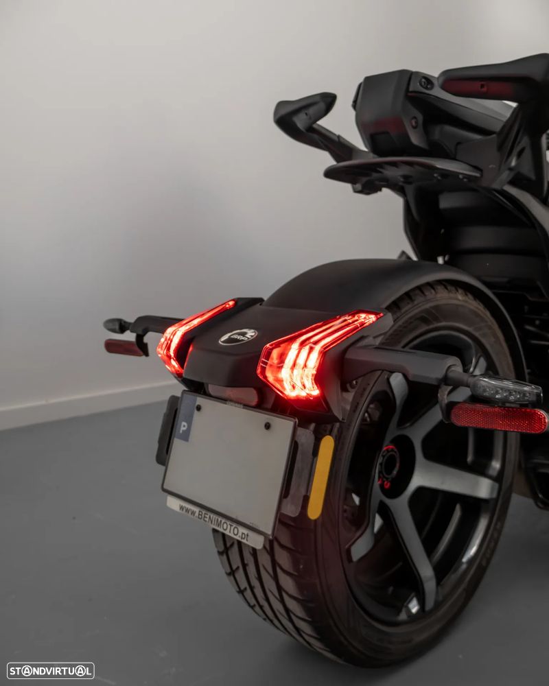 Can-Am Ryker 900 Sport - 22