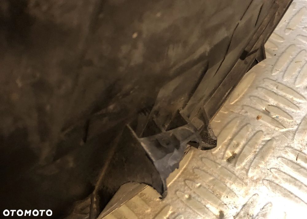 VW POLO IV 9N LIFT LAMPA PRAWA I LEWA PRZÓD - 3
