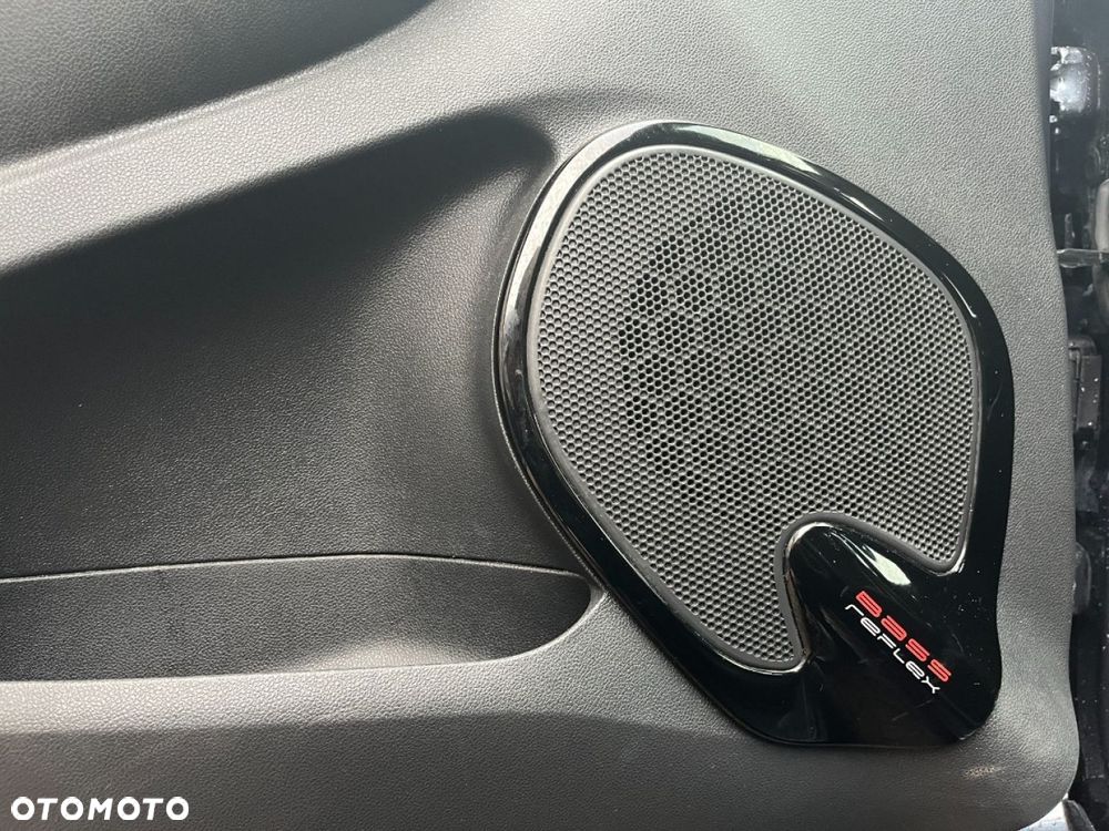 Renault Clio 1.5 dCi Energy Intens - 28