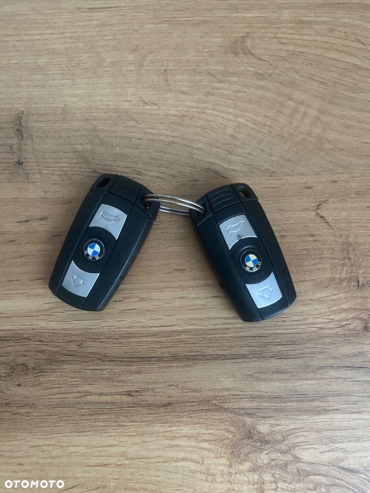 BMW Seria 3 320d Efficient Dynamics - 24