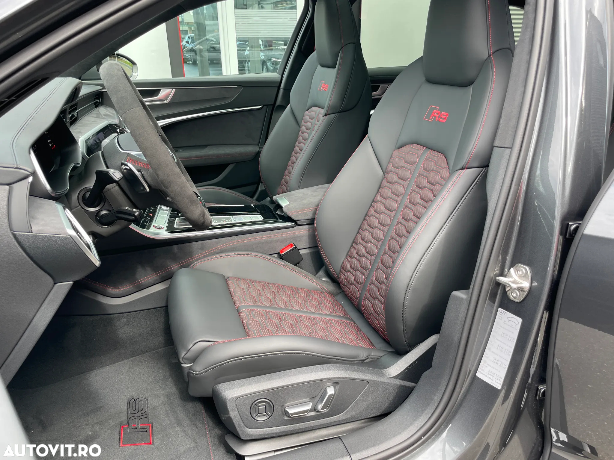 Audi RS6 Avant Performance TFSI quattro Tiptronic MHEV - 15
