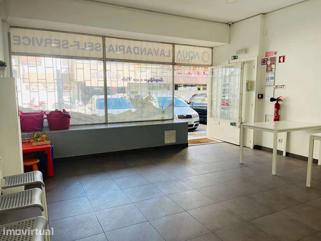 Lavandaria Multisserviços totalmente equipada | Póvoa de Santo... - Grande imagem: 5/17
