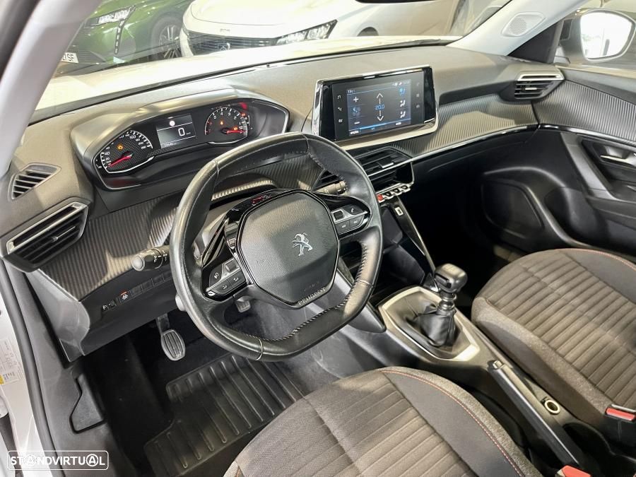 Peugeot 2008 1.2 PureTech Active Pack - 10